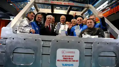 Türkiye'nin İlk Yerli Elektrikli Hızlı Treni Üretimde!
