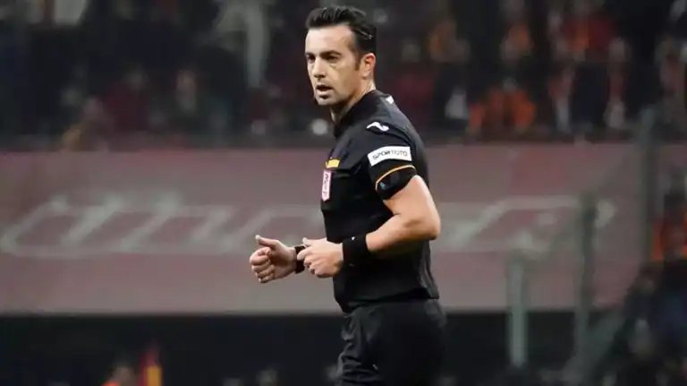 Süper Lig Derbisinde VAR Hakemi Belli Oldu
